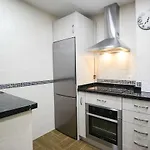 Palacios 6, Nuevo, Playa, Barrio Tranquilo, Todos Los Servicios, Pa