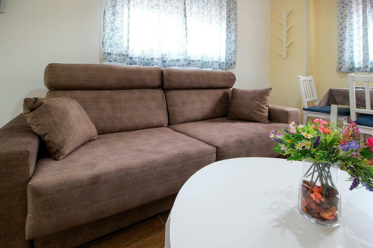 Palacios 6, Nuevo, Playa, Barrio Tranquilo, Todos Servicios, Pa Lägenhet